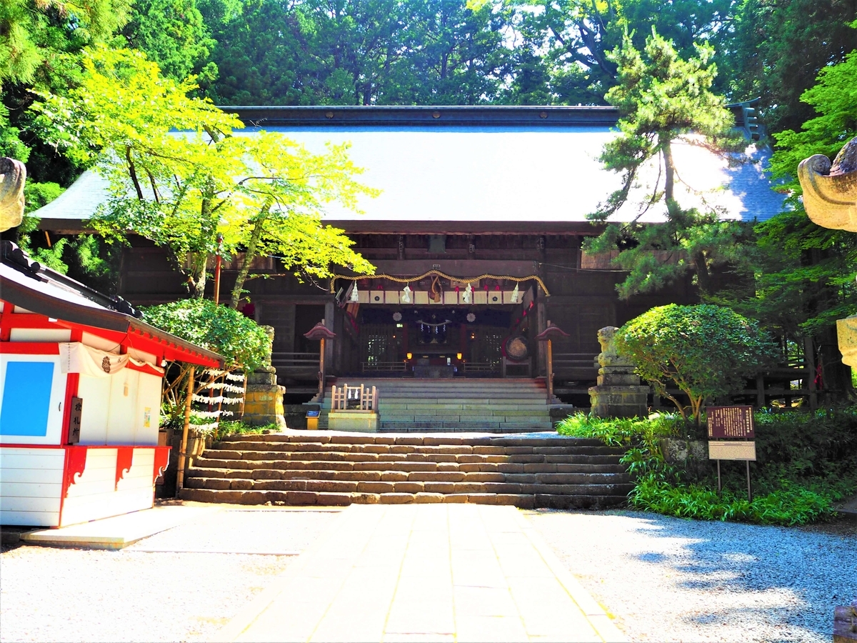 河口浅間神社の拝殿