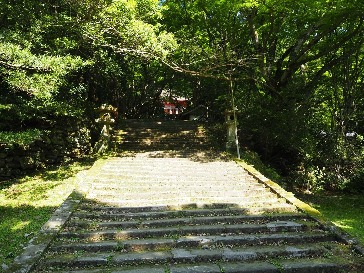 武蔵坊弁慶が上がった石段
