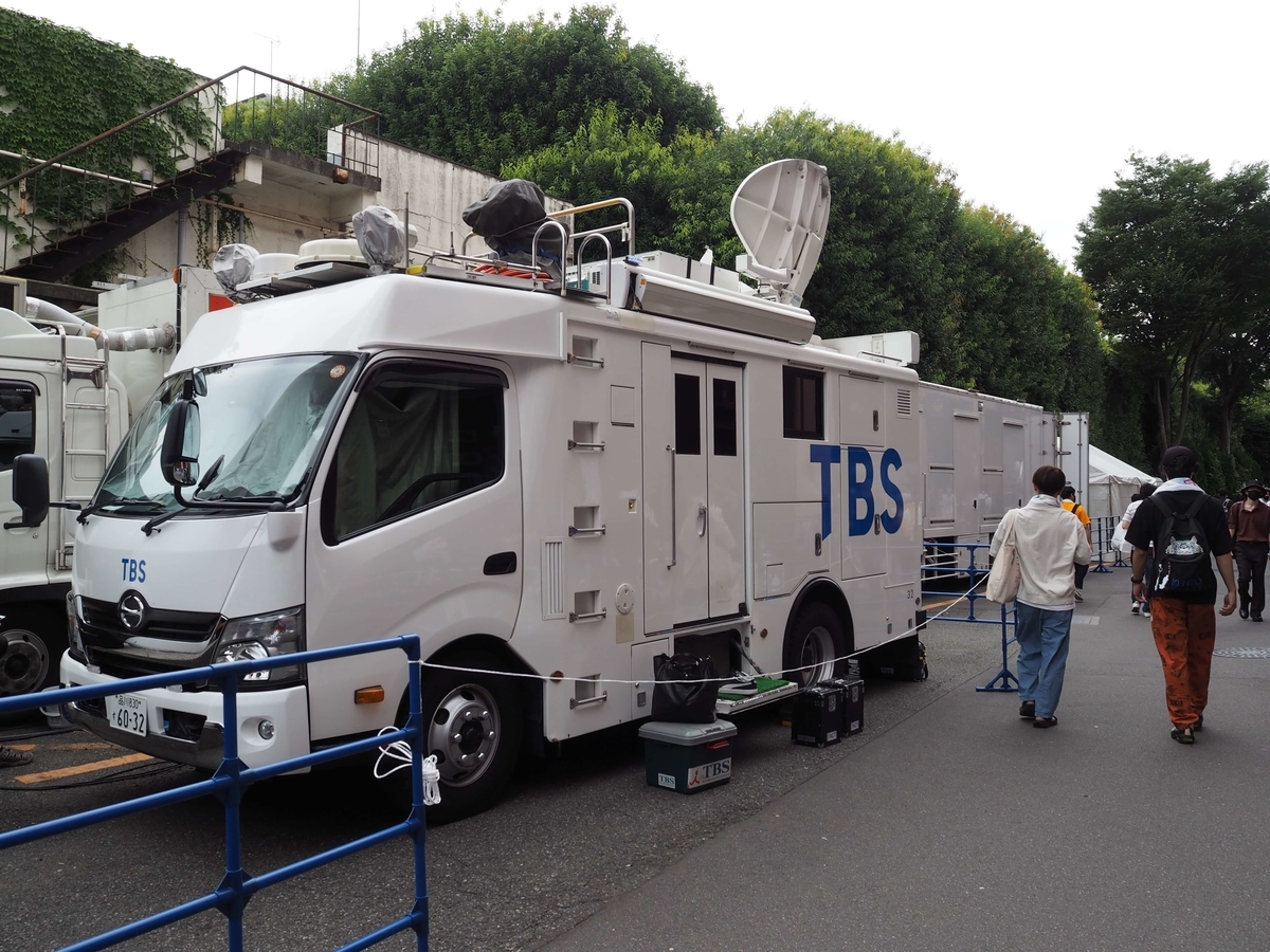 ＴＢＳの中継車