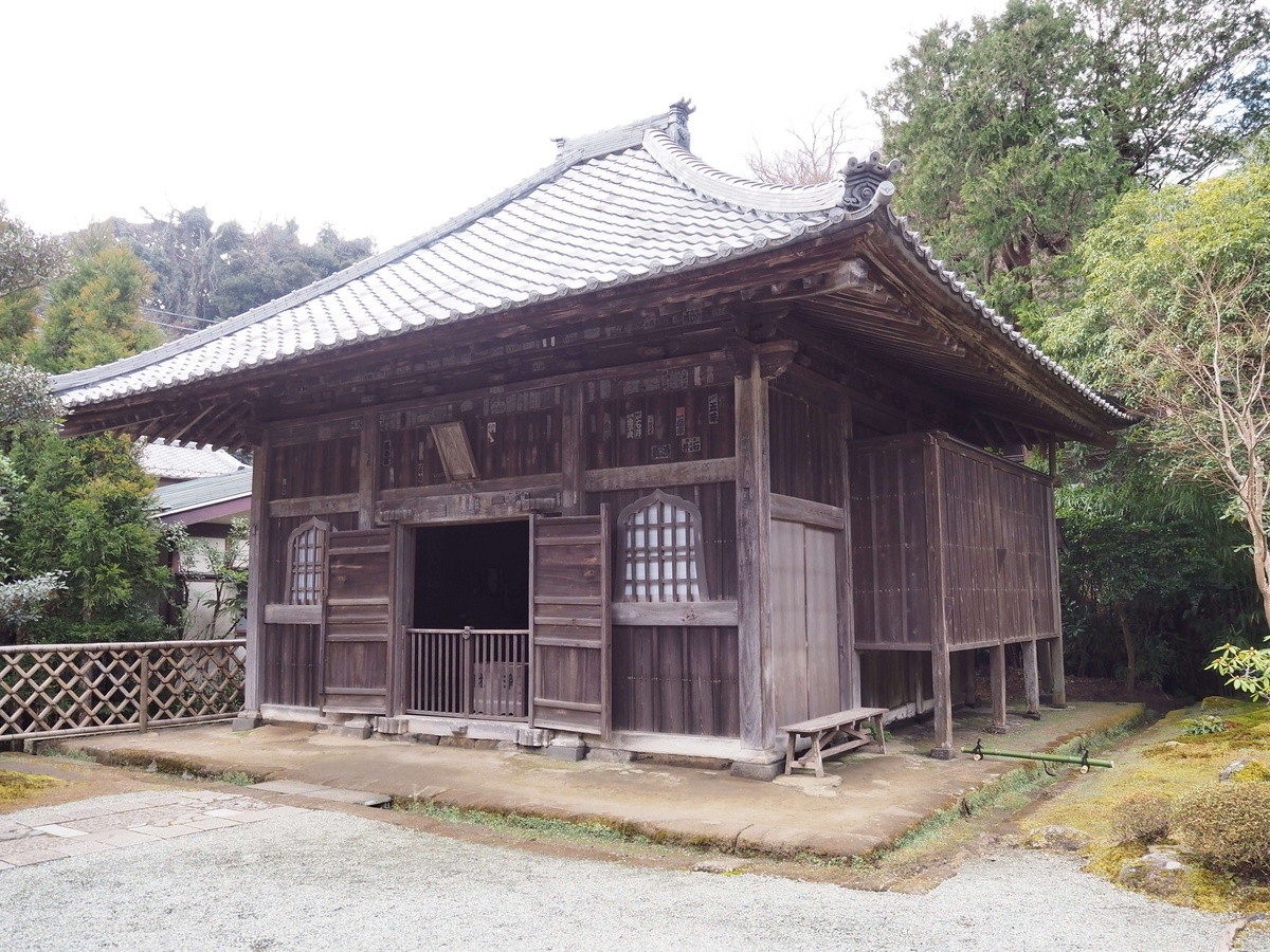 海蔵寺の薬師堂