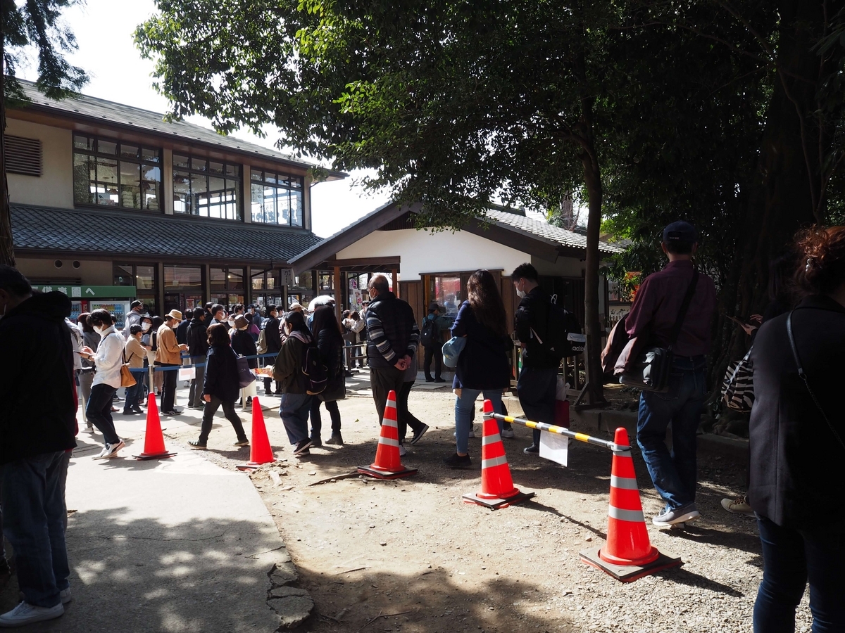 梅まつりの時の偕楽園入口