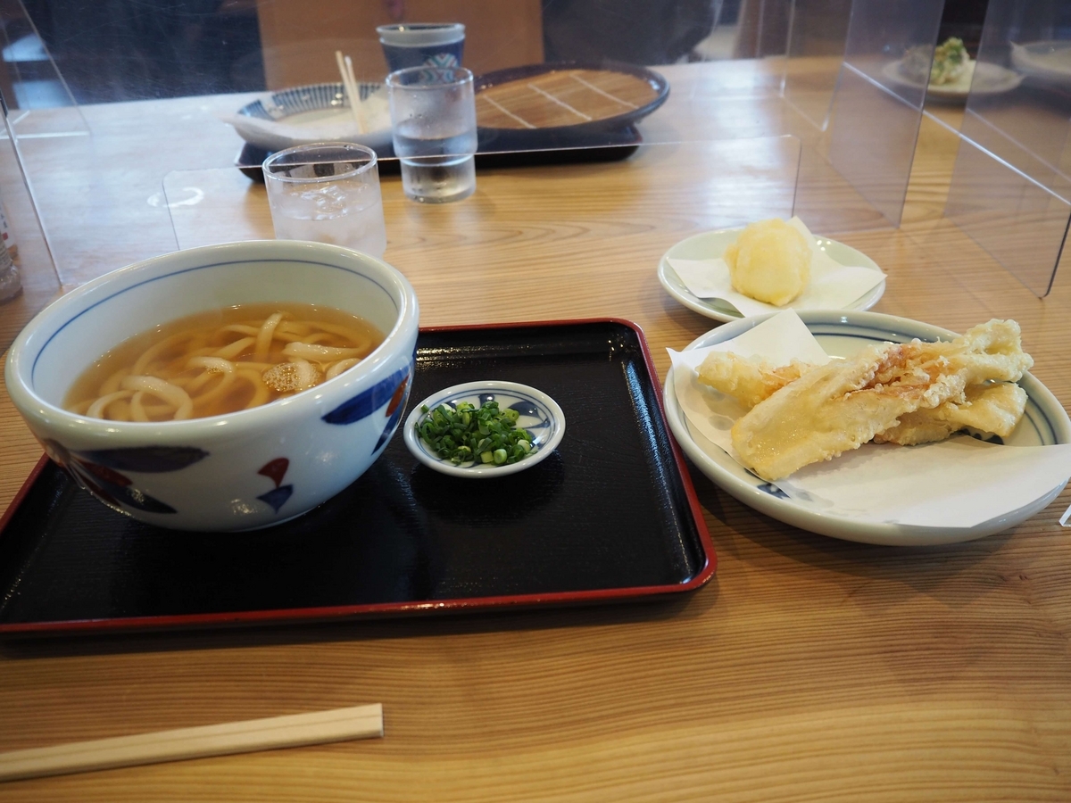 トッピングのちくわ天と半熟卵天