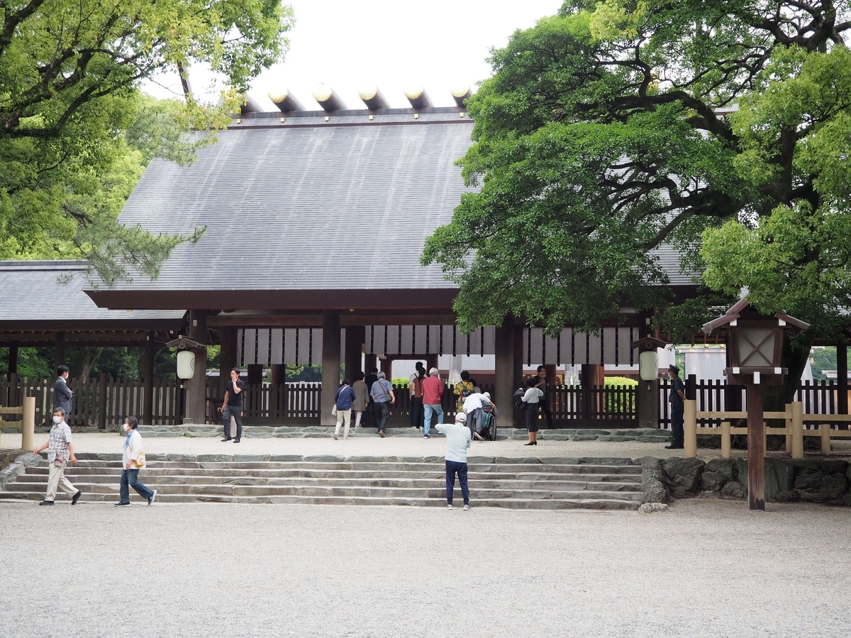 熱田神宮の本宮