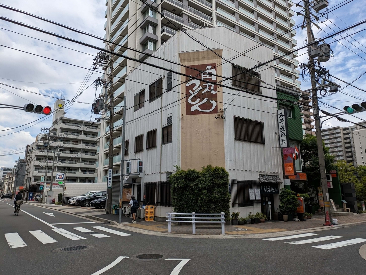 3階建ての自社ビル