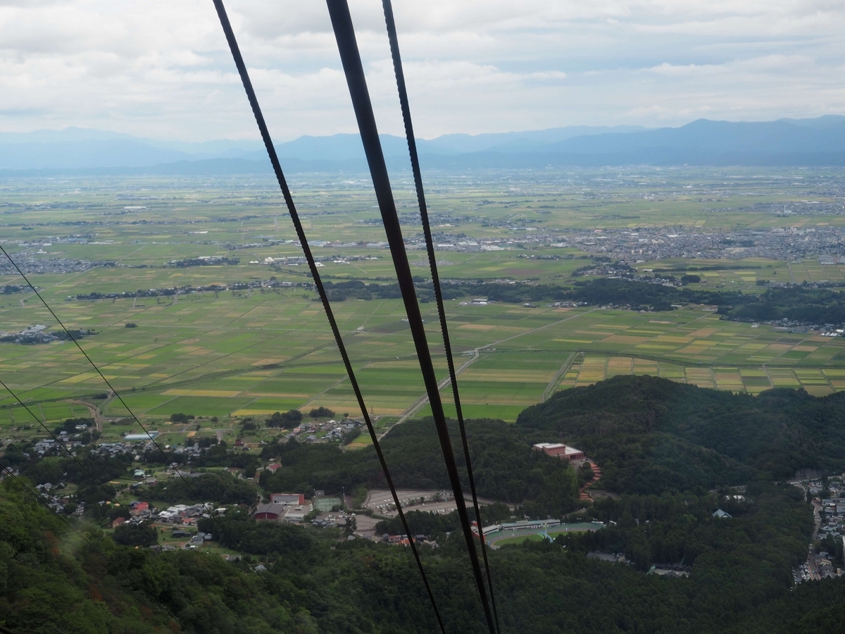 ロープウェイから見た越後平野