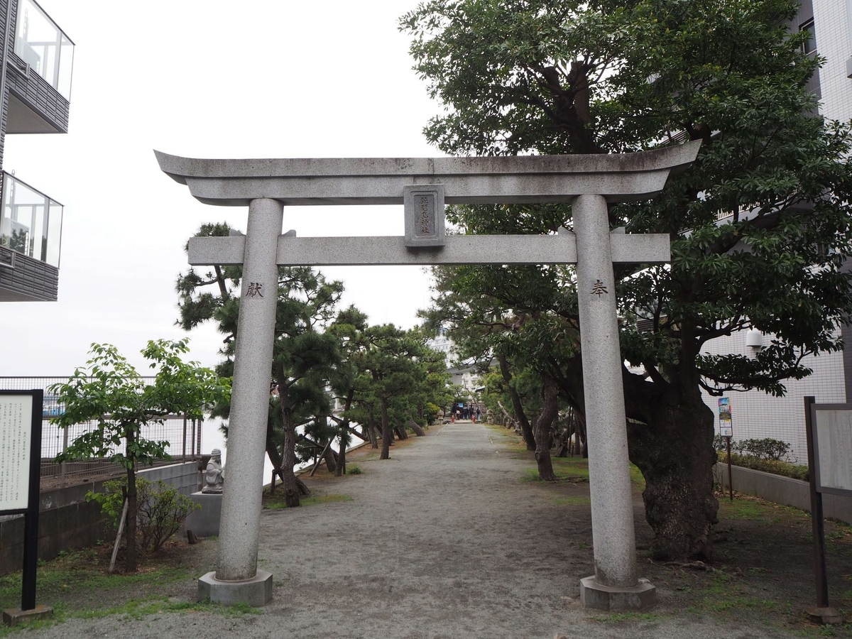 琵琶嶋神社の2024年4月6日の大鳥居