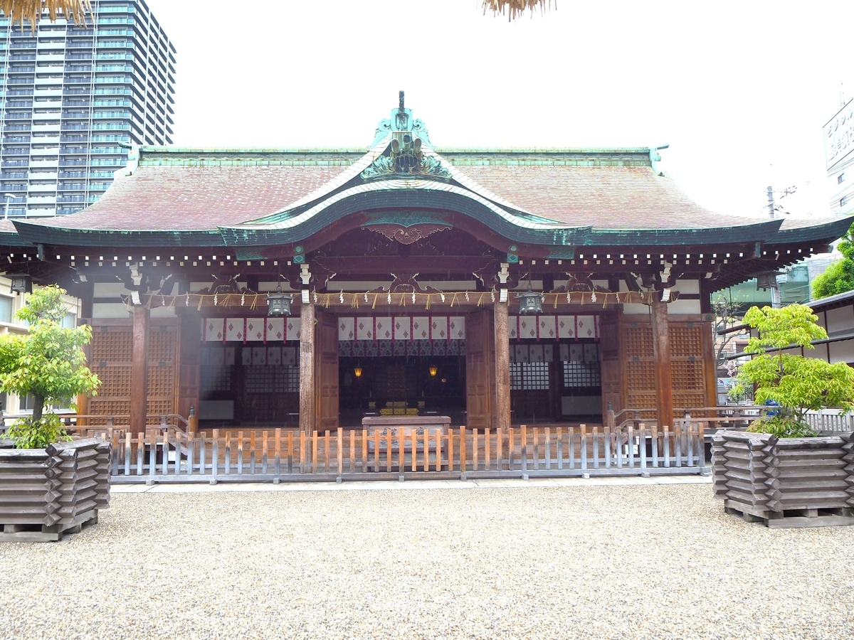 正面から見た2024年4月27日の拝殿