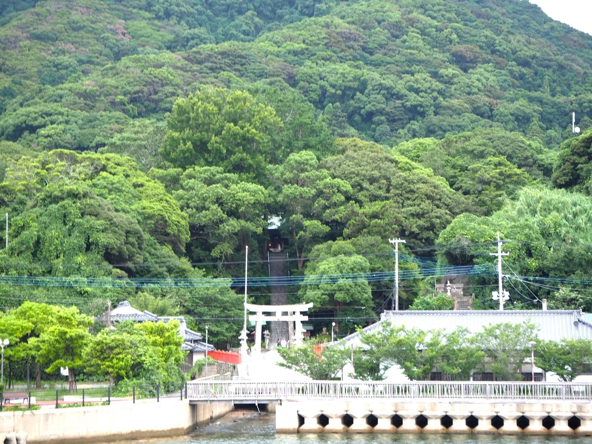 船から見た中津宮