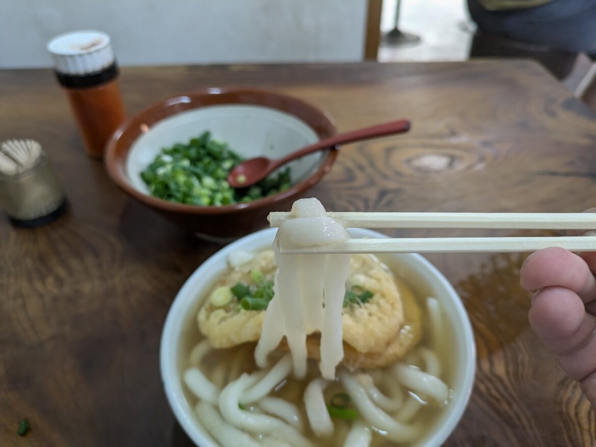 みやけうどんの麺