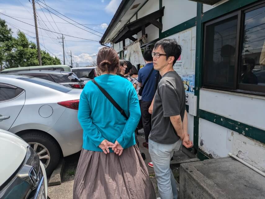 店の前の行列