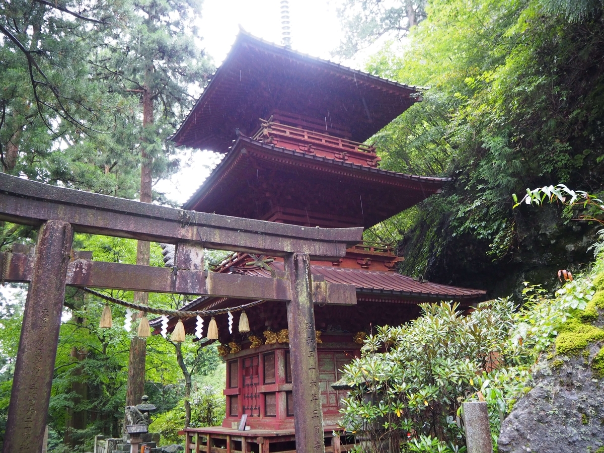 2024年9月22日の三重塔