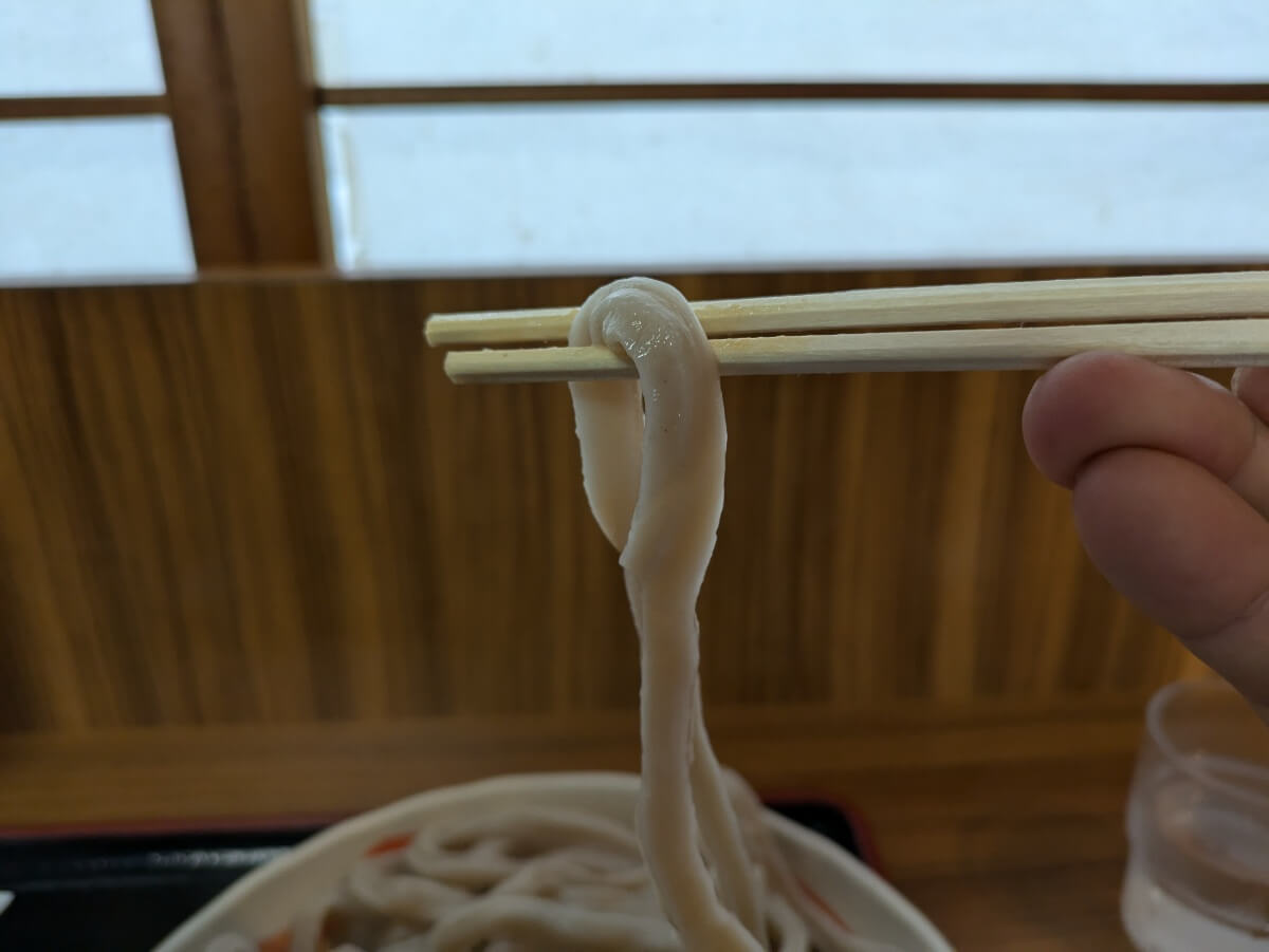 小平うどんの麺