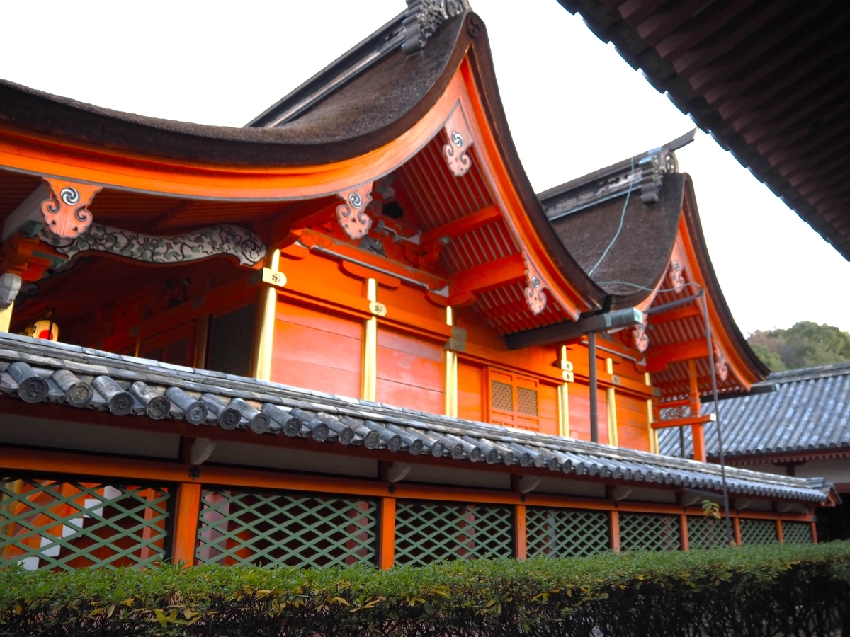 伊佐爾波神社の本殿