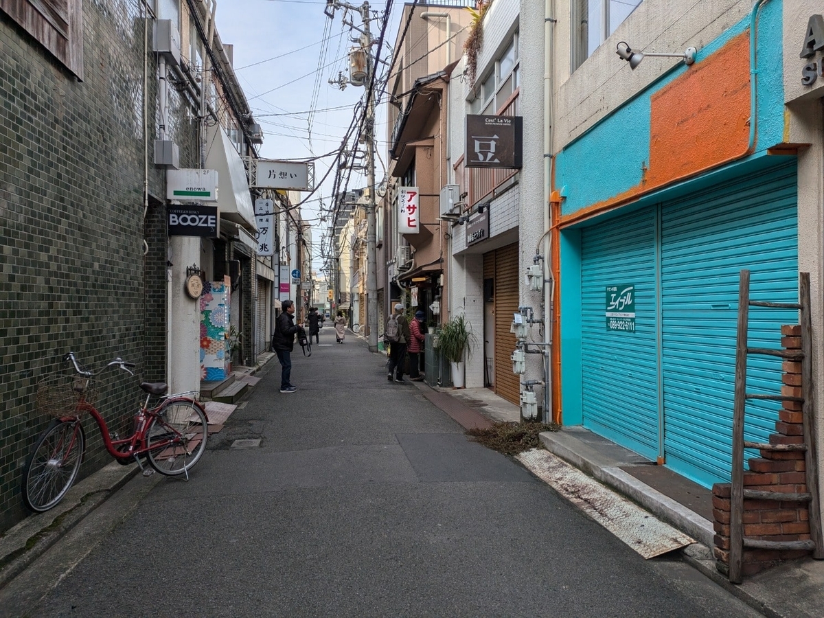 銀天街から一歩奥まった路地