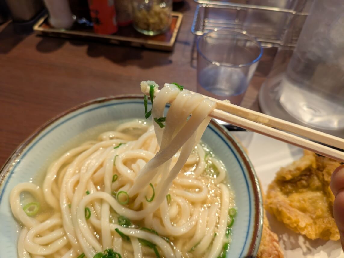 香川一福の麺