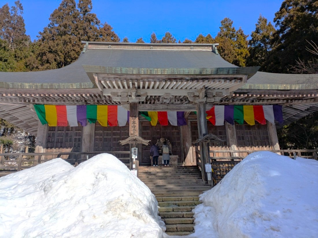 山寺の根本中堂