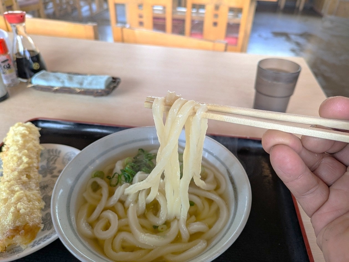 清水屋の麺