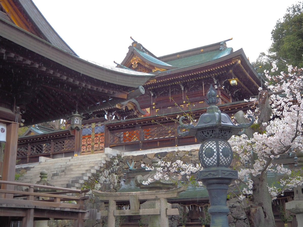 上拝殿