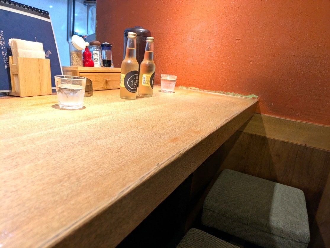 カウンター席