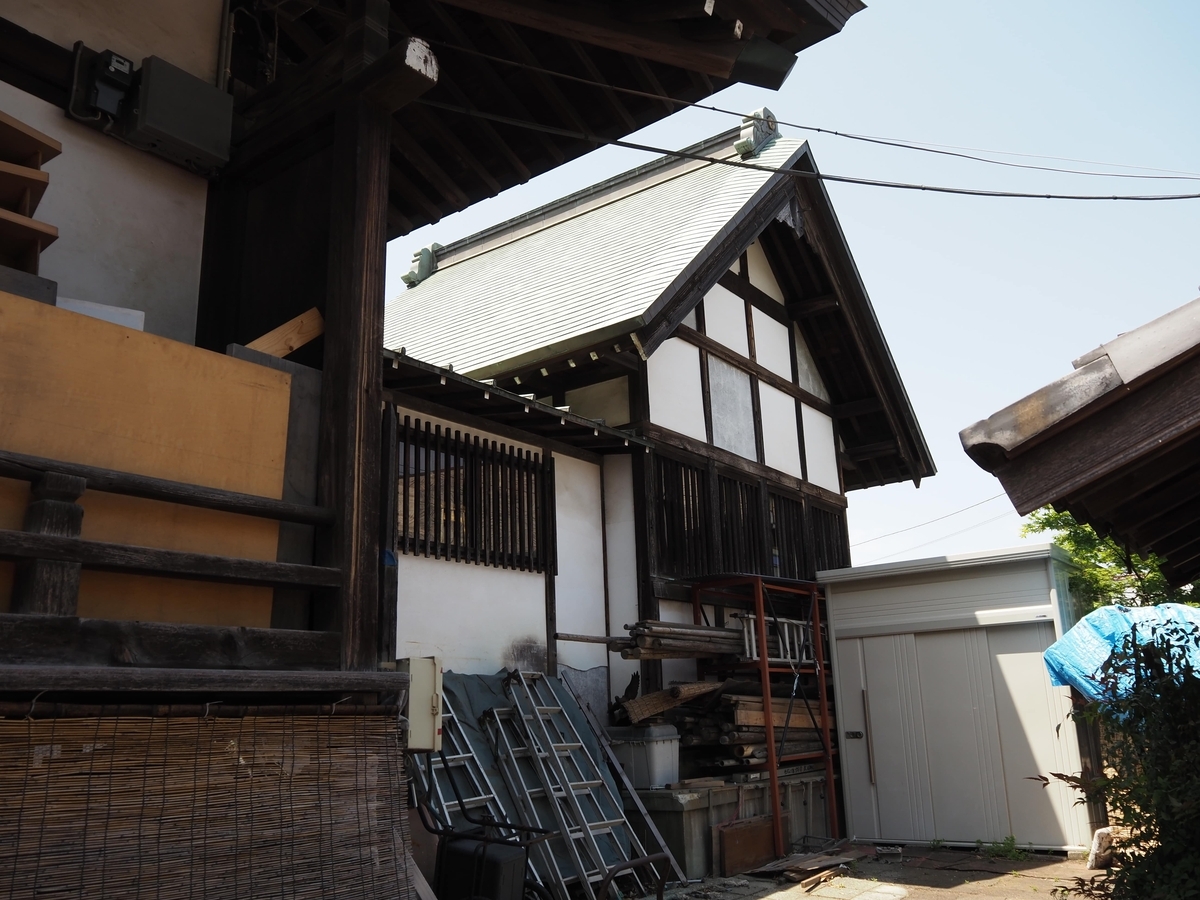 江北氷川神社の本殿