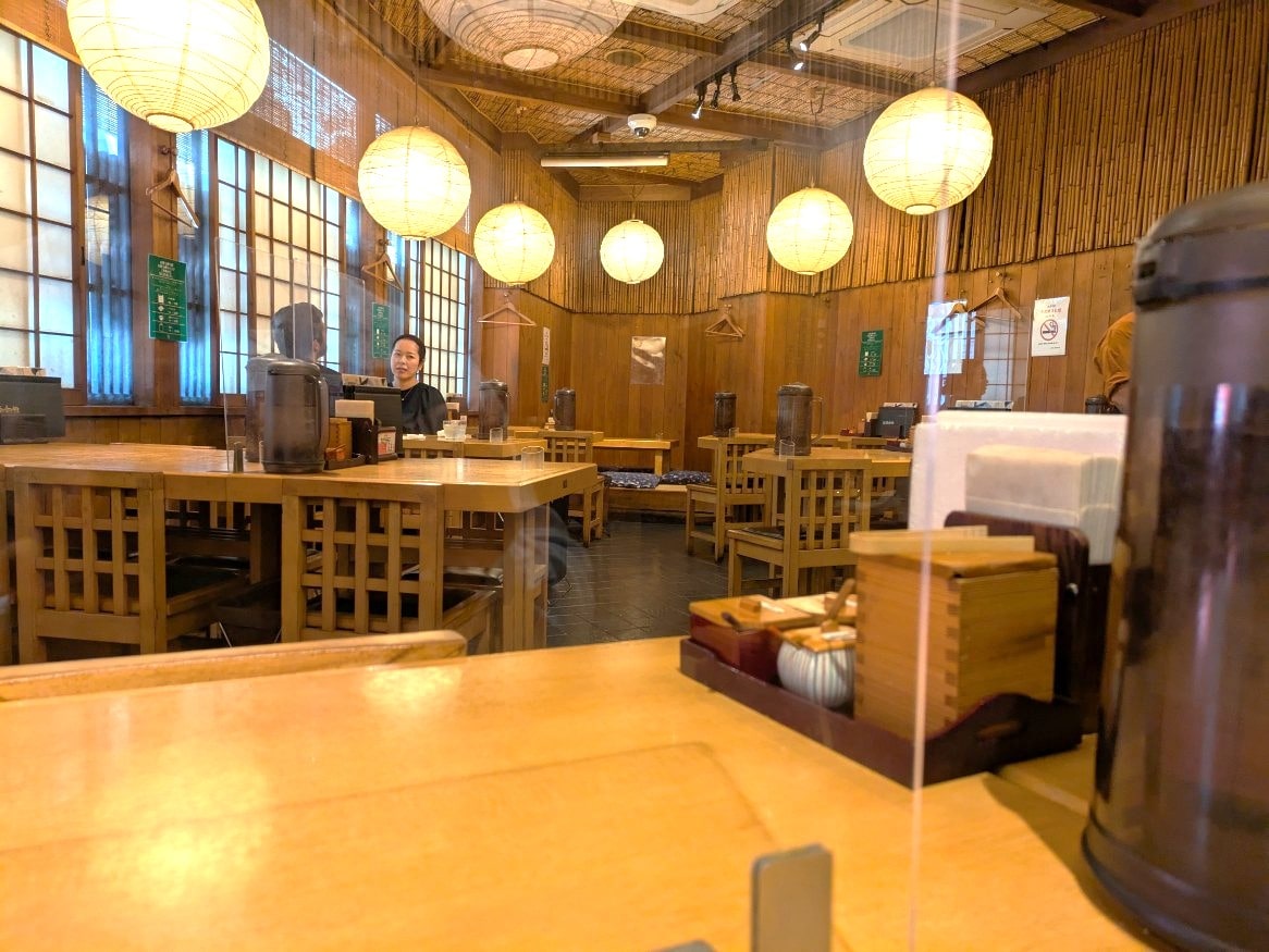 夢吟坊の店内