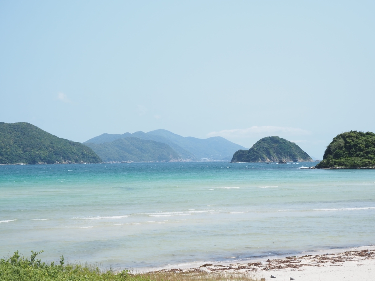 観光ガイドブックそのままの海岸