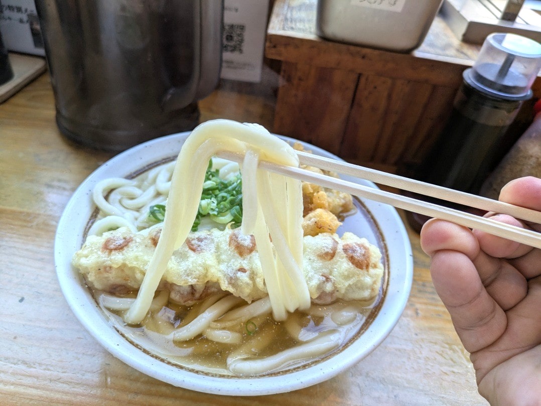 うどん讃香の麺