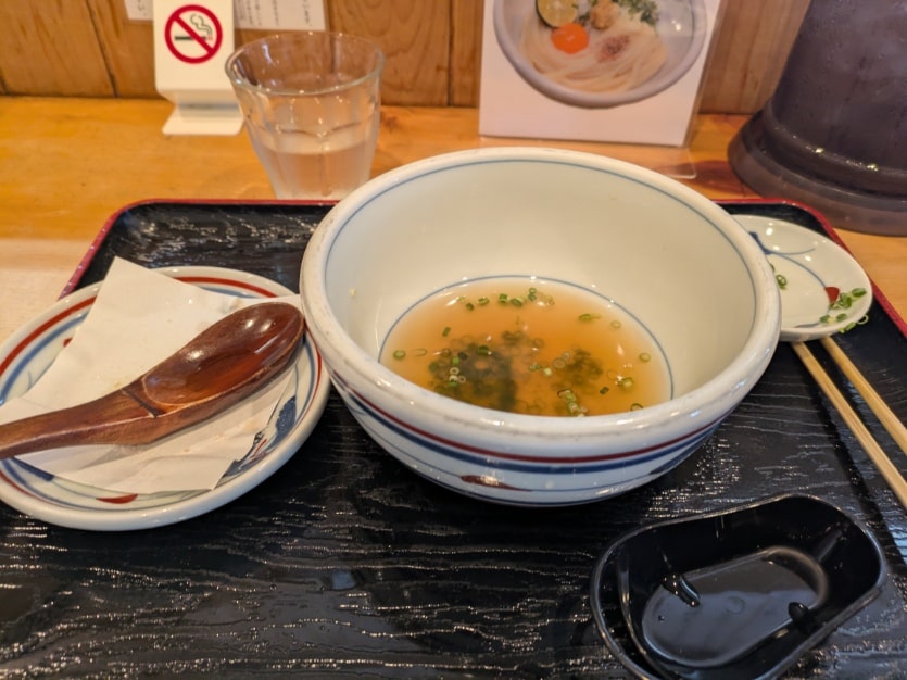 空のドンブリ