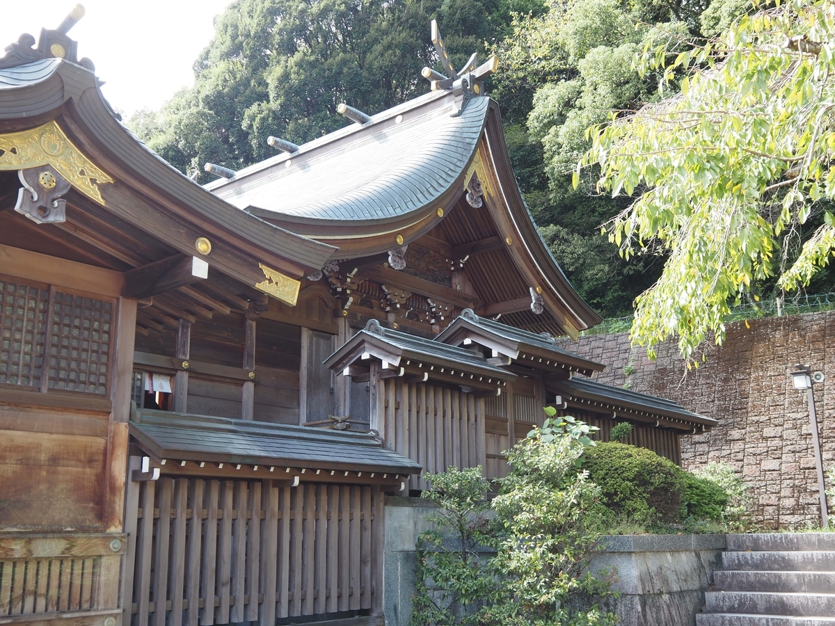 春日神社の本殿