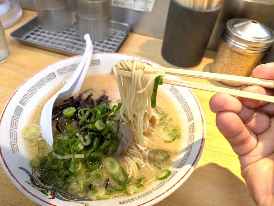極細ストレート麺