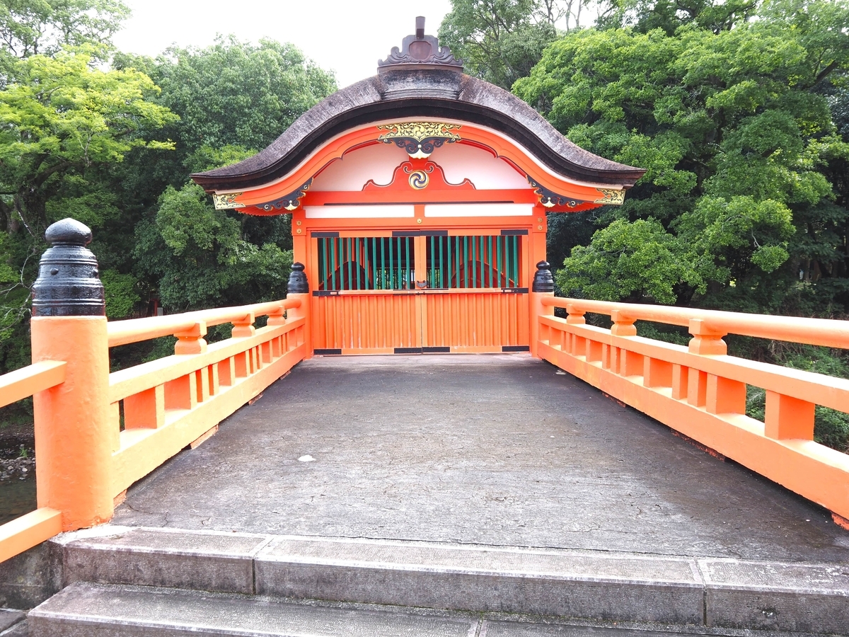 呉橋の正面の扉