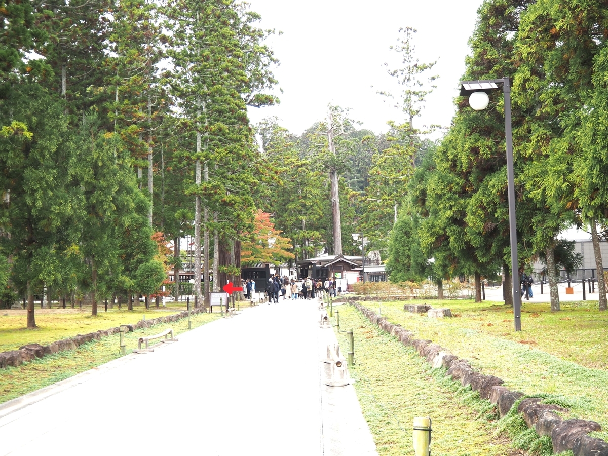 「3･11津波到達地点」の札が立てられた場所