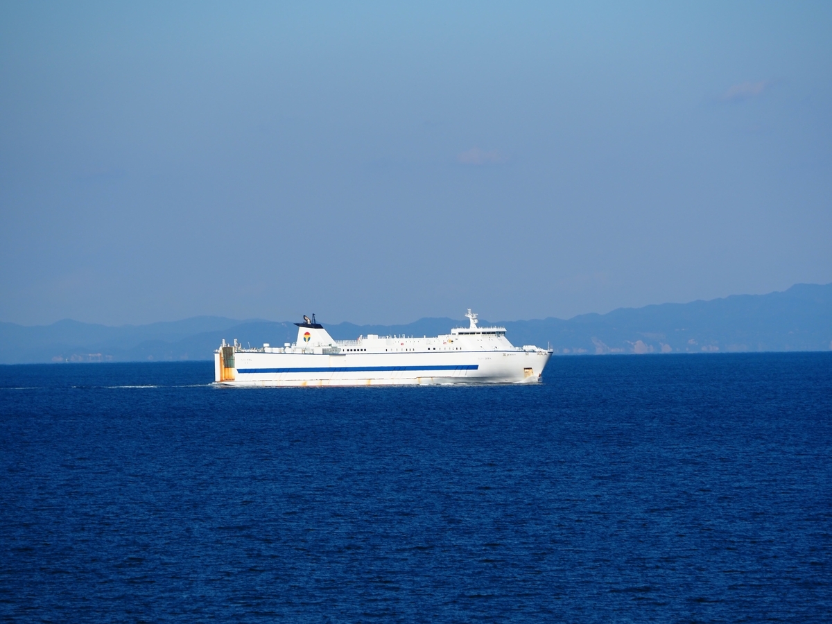 フェリーびざん