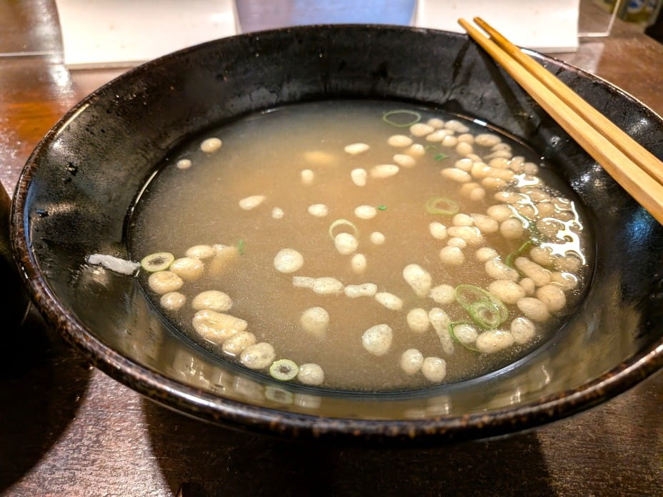 器に注いだつけ汁