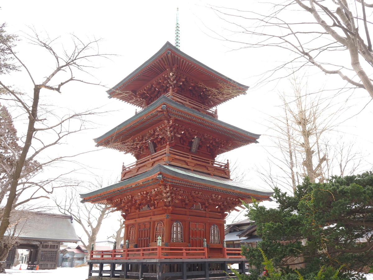 三重塔