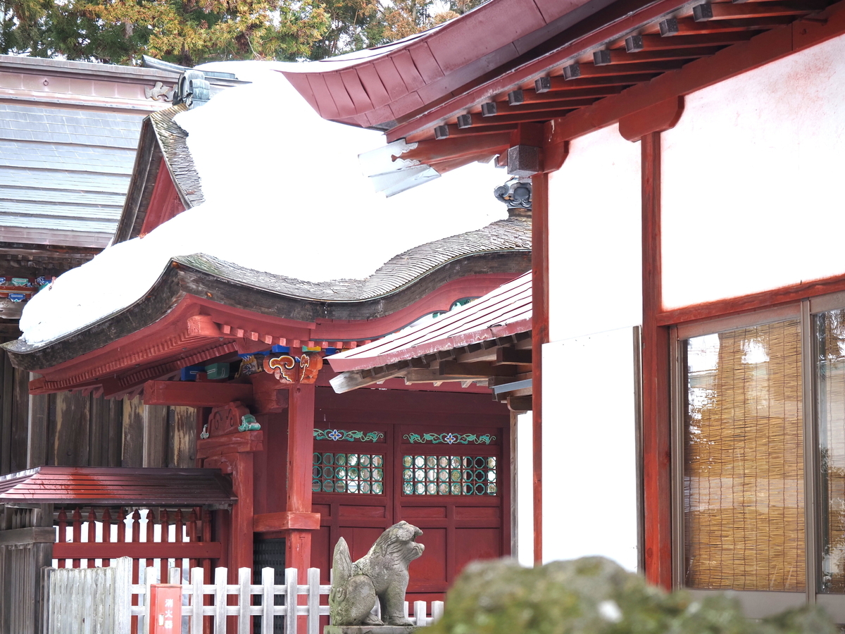 弘前八幡宮の唐門