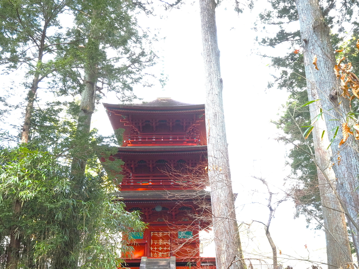 四本龍寺の三重塔