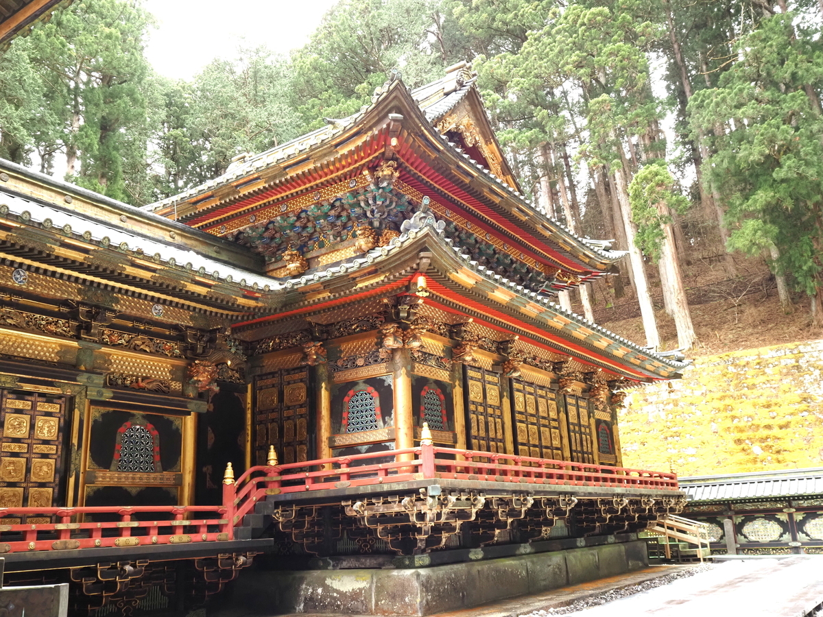 相の間と本殿