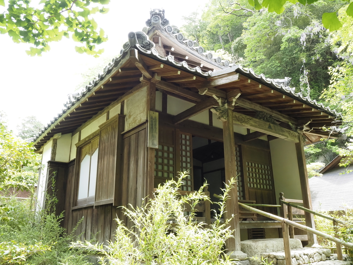 北条時頼廟所