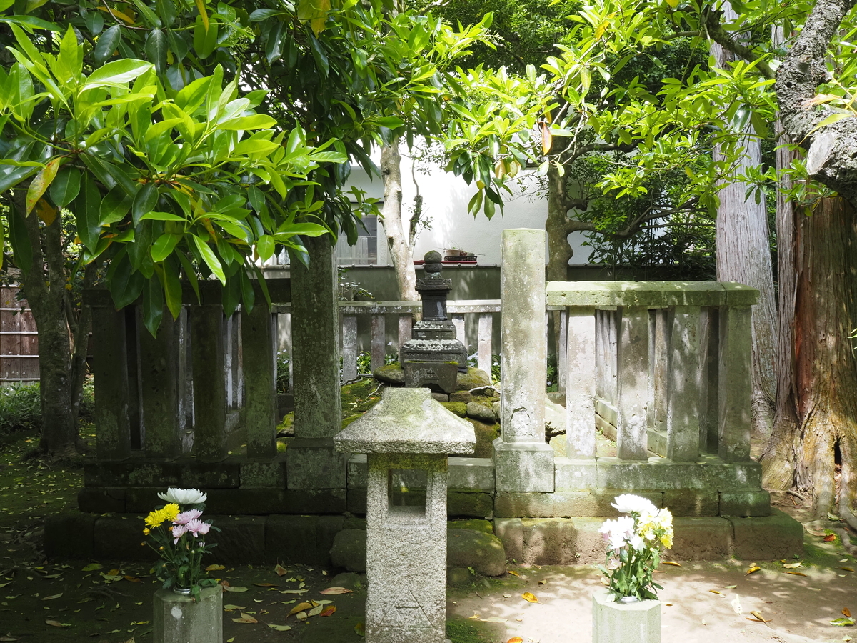 北条時頼墓所