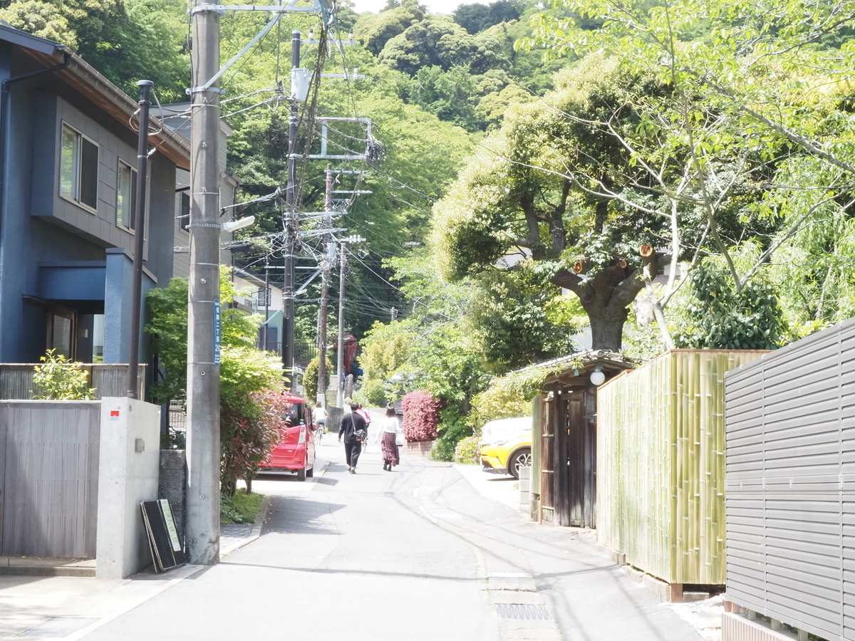 住宅街の道