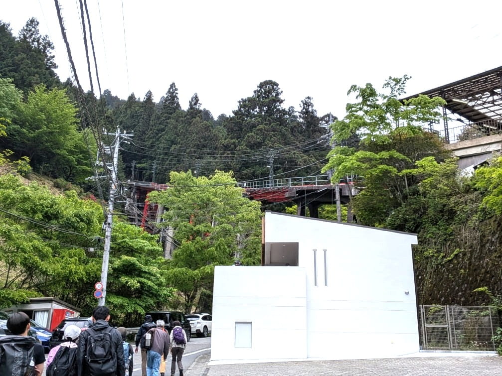 ケーブルカーの線路