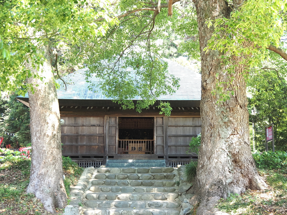 正面から見た阿弥陀堂
