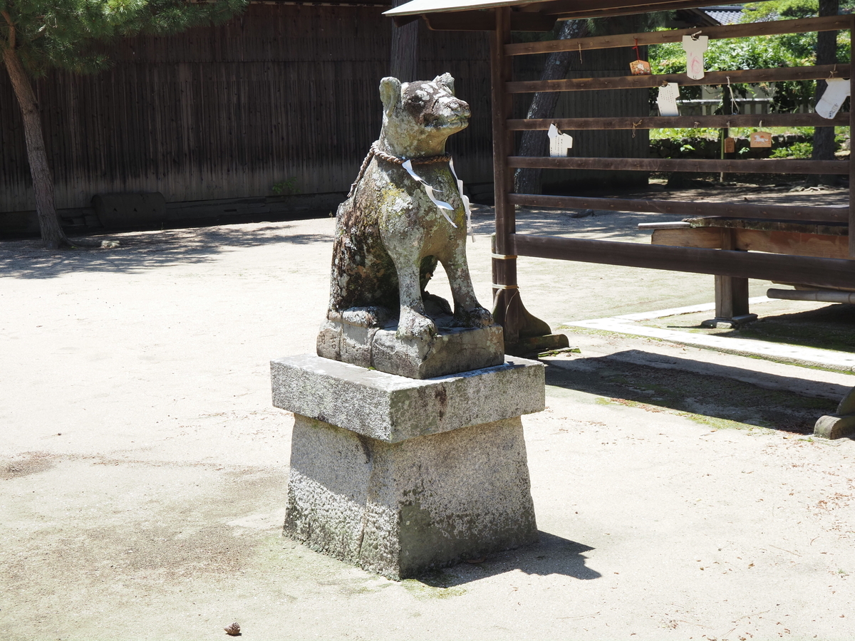 狛犬