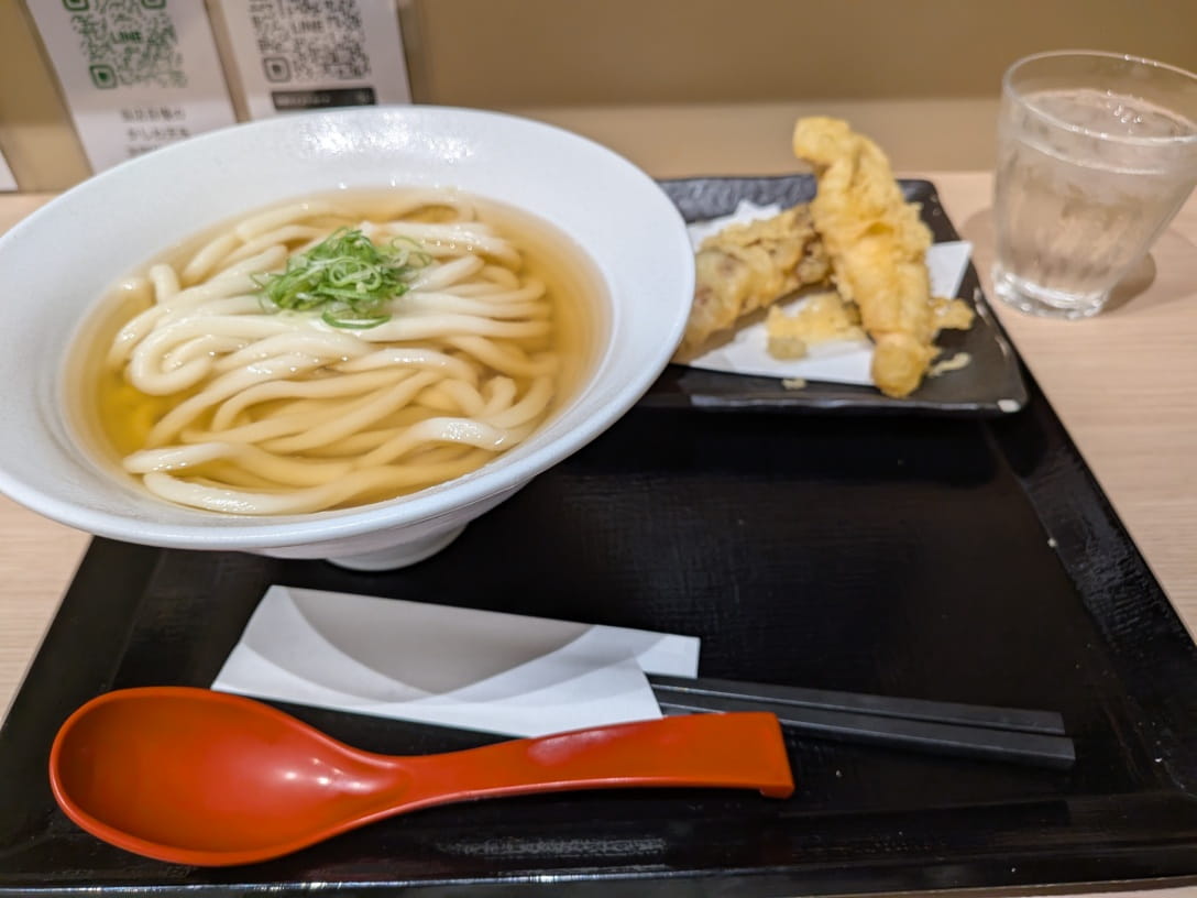 「かしわ天かけうどん」の「ちくわ天トッピング」