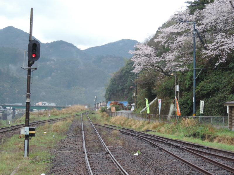 f:id:minato920:20170508204930j:plain f:id:minato920:20170508204930j:plain