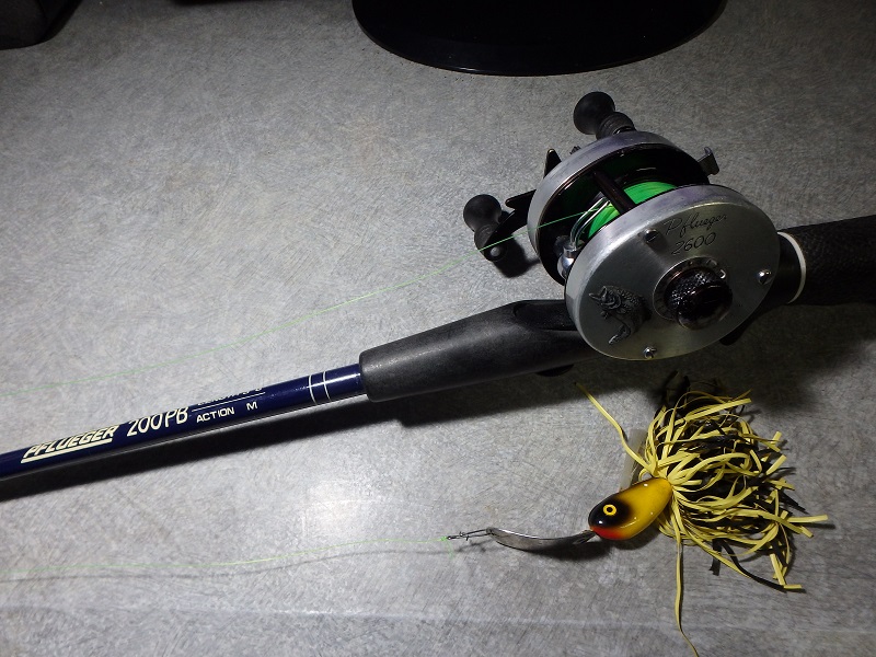 オールド PFLUEGER 200PB オールド PFLUEGER 200PB - メルカリ