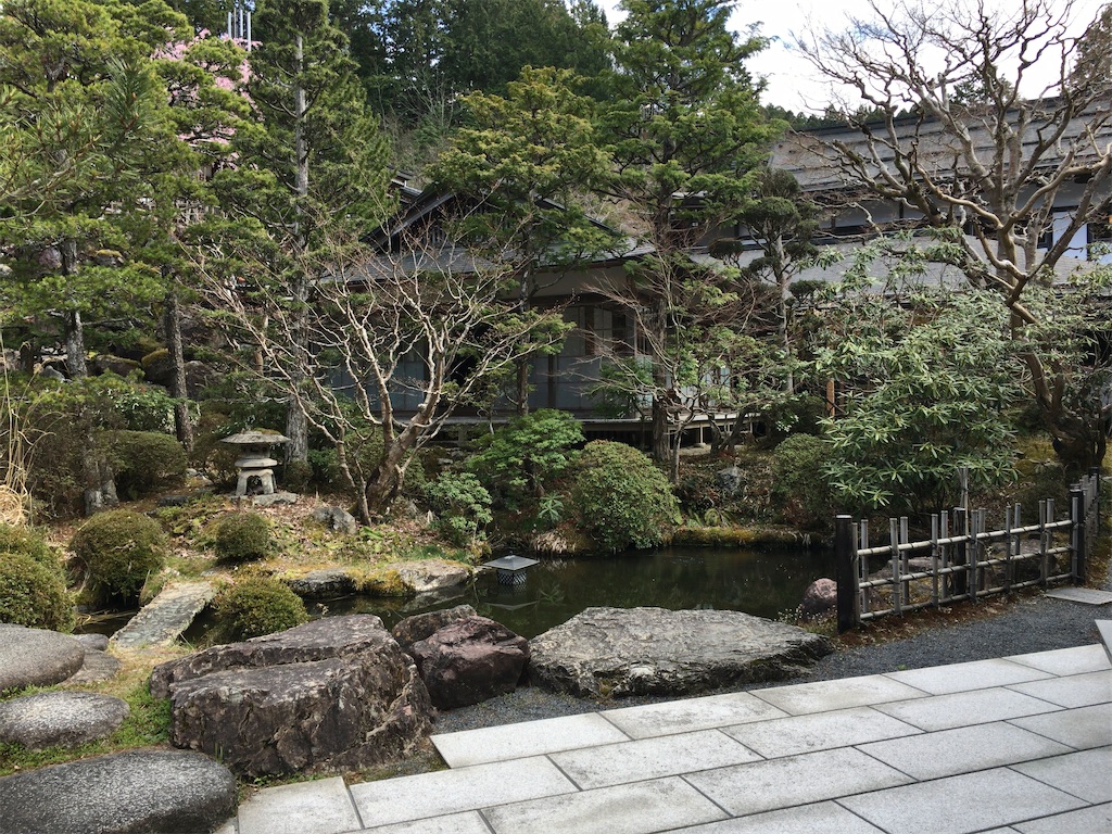 和歌山 高野山の宿坊として人気の恵光院 高野山 御朱印 元 ふわふわ北京日和