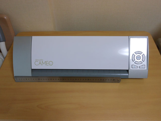 紙切断の精度と効率は段違い!?電動カッター機「Silhouette CAMEO(シルエットカメオ)」