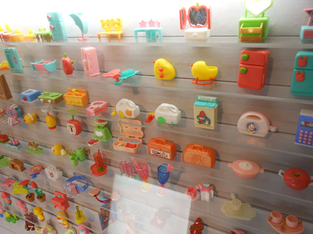 ミニチュアの聖地!グリコのオマケが堪能できる「江崎記念館」